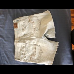 American eagle short